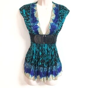 🆕 Sky stretchy silk cap sleeve pullover plunging v neck  leopard animal…